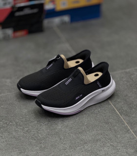 کفش پیادهروی زنانه SKX مدل GO WALK MAX WALKER | سبک و راحت