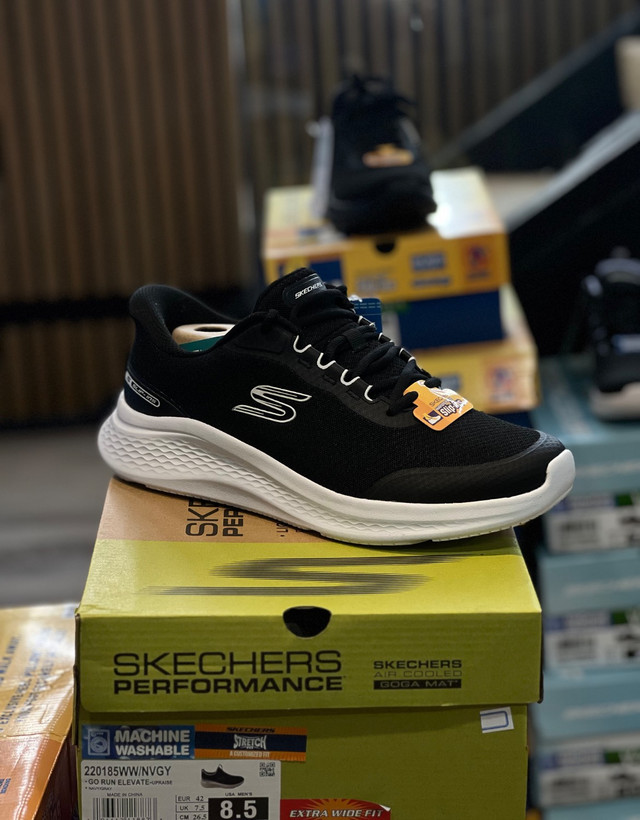 کفش اسکیچرز SKX مدل SKECH LITE PRO 2.0 – مشکی سفید (233183 BKW) | راحتی و سبک حرفهای