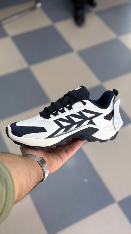 خرید کتونی اورجینال شهری و طبیعتگردی آیرانر | Air Runner