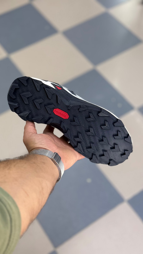 خرید کتونی اورجینال شهری و طبیعتگردی آیرانر | Air Runner