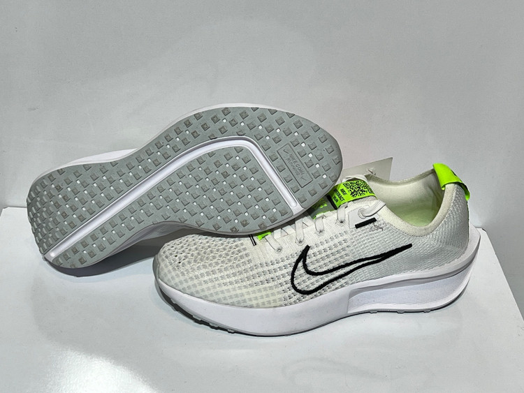کتونی نایک Nike Interact Run اورجینال | کفش رانینگ سبک با رویه Flyknit